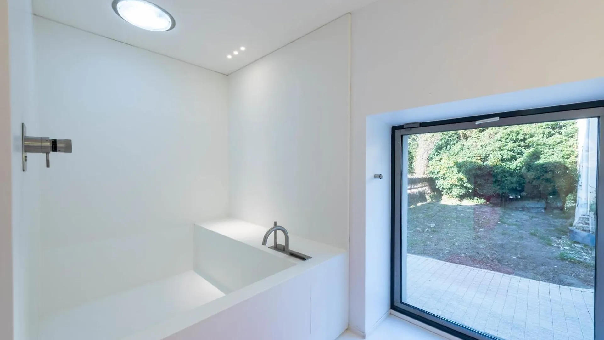 1-Br 75M Duplex With Pool Apartment Cannes 0*,  France