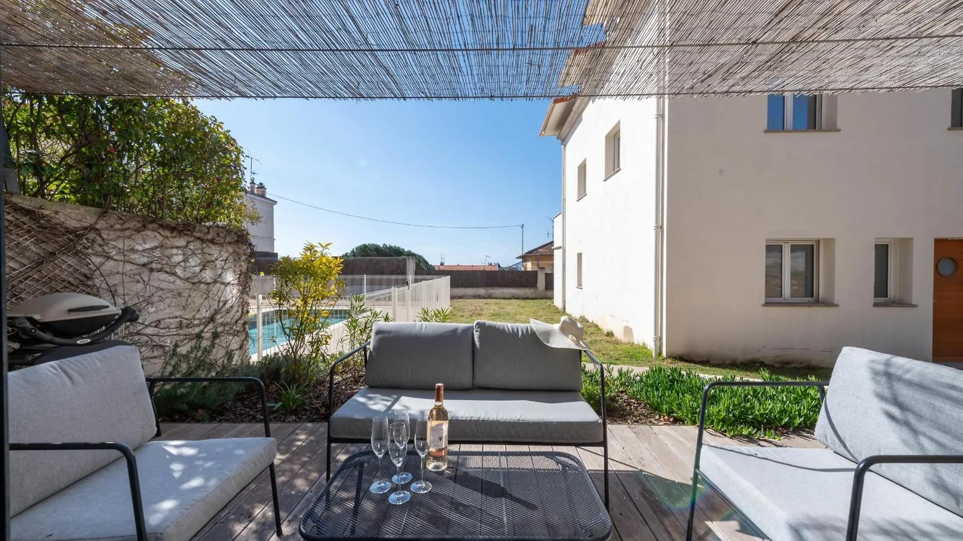 1-Br 75M Duplex With Pool Apartment Cannes